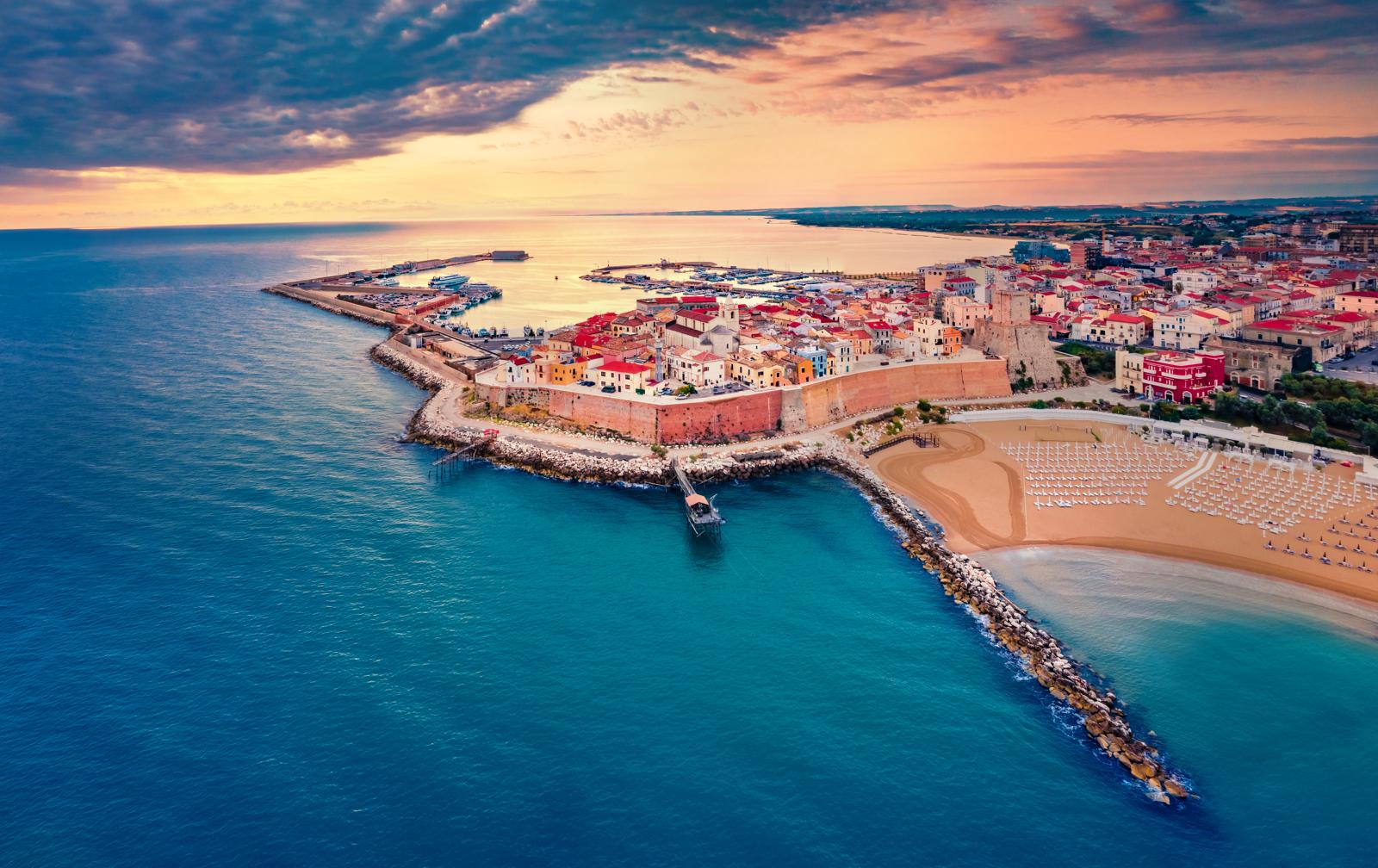 Cosa vedere a Termoli: Perle Nascoste e Meraviglie Costiere!